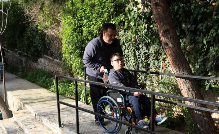 Doruk, tekerlekli sandalyesine kavuştu