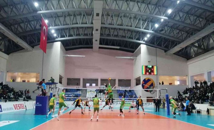 Efeler Ligi: Bingöl Solhan Spor: 3 - Sorgun Belediyespor: 1