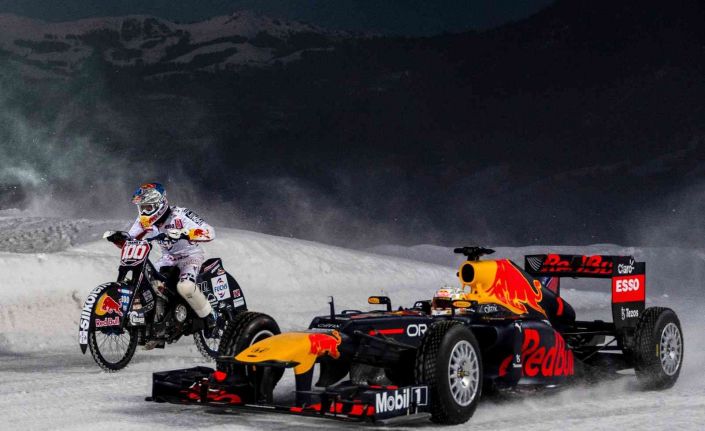 Formula 1’in yeni ‘1 numarası’ Verstappen bu kez buz pistine çıktı