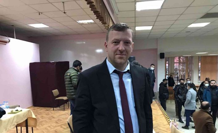 Gümüşhane Şoförler ve Otomobilciler Odasının yeni başkanı Ekrem Sarı oldu