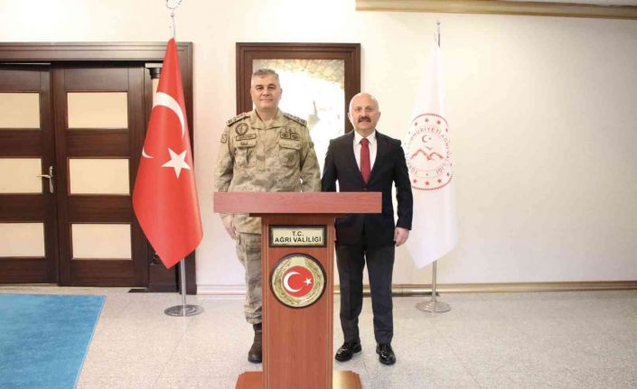 Jandarma Genel Komutan Yardımcısı Orgeneral Ali Çardakcı‘dan, Vali Varol’a Ziyaret