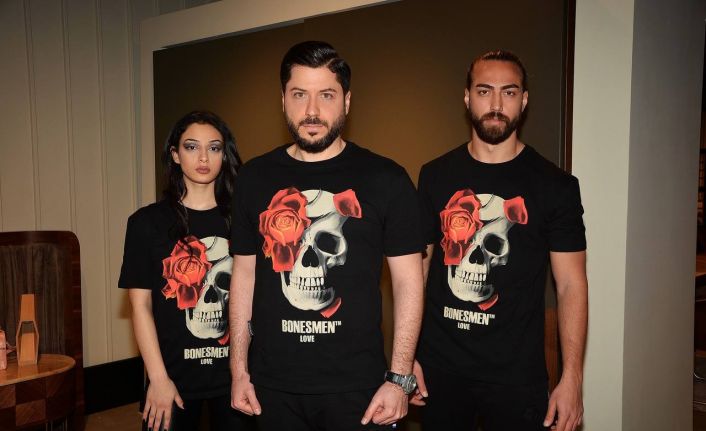 Lüks sokak markasından Sevgililer Günü’ne özel lüks tasarımlar