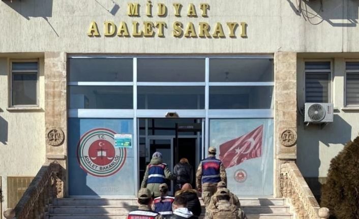 Mardin’de ekmek arası uyuşturucu: 4 kilo 580 gram esrar ele geçirildi