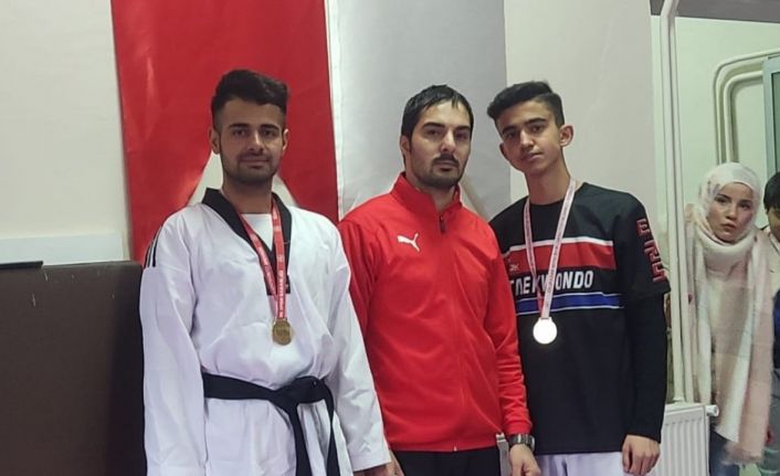 Mehmet Teyfik Göksu İmam Hatip Lisesi öğrencileri tekvandoda 1. oldu