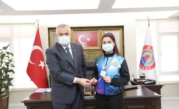 Milli sporcu Bilge Alev: “Norveç’te elimden gelen gayreti göstereceğim”