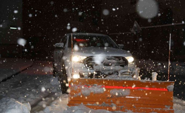 Mustafa Palancıoğlu: “4X4 arazi araçları ile dört dörtlük hizmet”