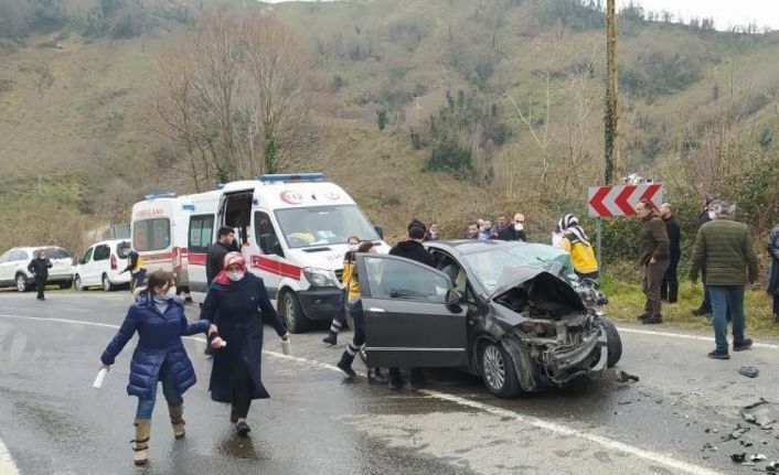 Ordu’da otomobil ile kamyon çarpıştı: 2 ölü, 2 yaralı