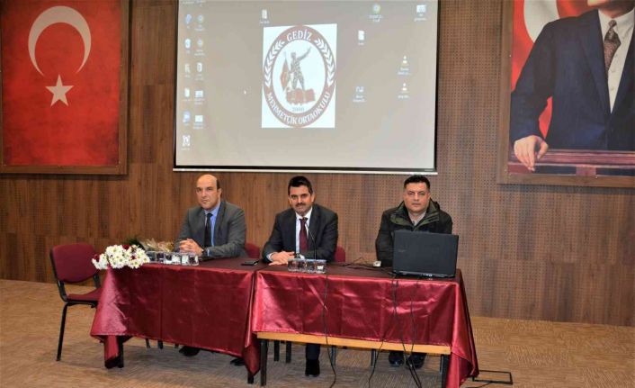 Orman Bölge Müdürü Dündar, Gediz’de personel ile bir araya geldi