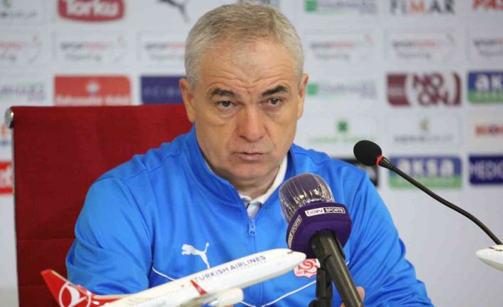 Rıza Çalımbay: "Altın değerinde 3 puan kazandık"