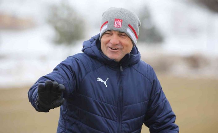 Rıza Çalımbay: "Hedefimiz puan ya da puanlarla dönmek"