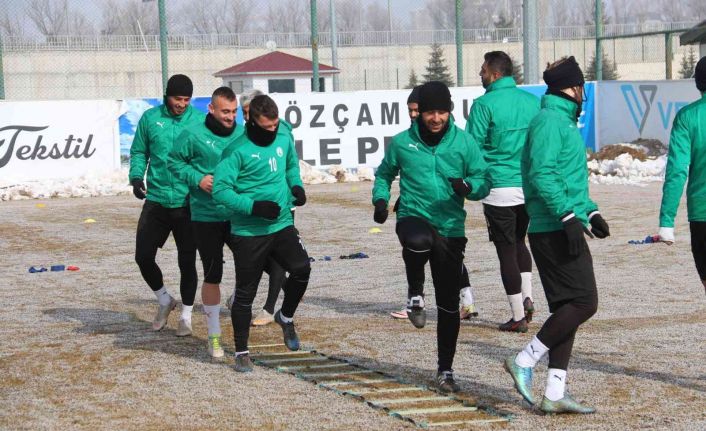 Sivas Belediyespor, Çorum FK maçının taktiğini çalıştı