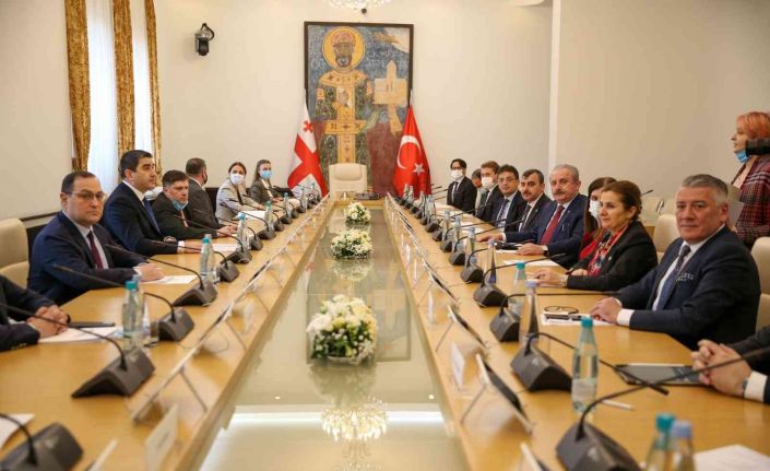 TBMM Başkanı Şentop: “Gürcistan’ın egemenliğine ve toprak bütünlüğüne verdiğimiz güçlü desteği sürdürüyoruz”