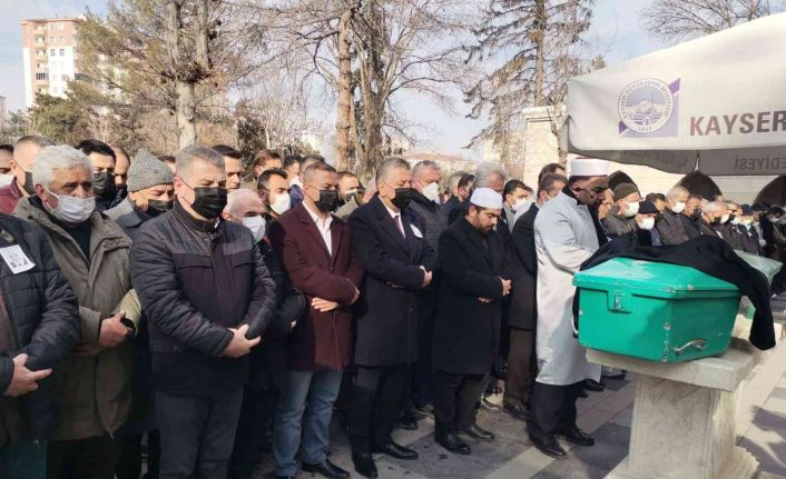 Temur son yolculuğuna uğurlandı