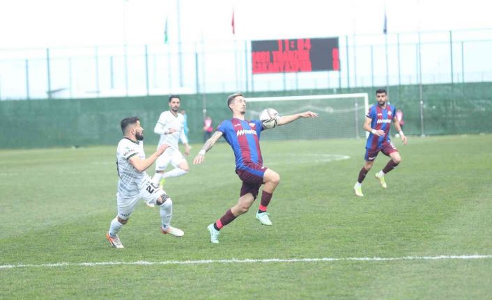 TFF 2. Lig : 1461 Trabzon FK: 0 - Sakaryaspor: 1