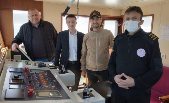 Türkeli Limanı’nda temizleme çalışması