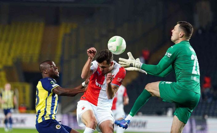 UEFA Konferans Ligi: Fenerbahçe: 0 - Slavia Prag: 0 (Maç devam ediyor)