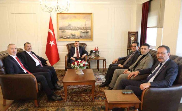 Vali Atay, Sakarya BAM Başsavcısı Ergül Yılmaz ile bir araya geldi