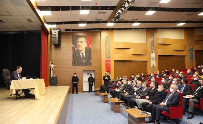 Vali Masatlı: “Suluova’nın potansiyelini üretime ve istihdama dönüştürerek hak ettiği noktaya getirmeliyiz”