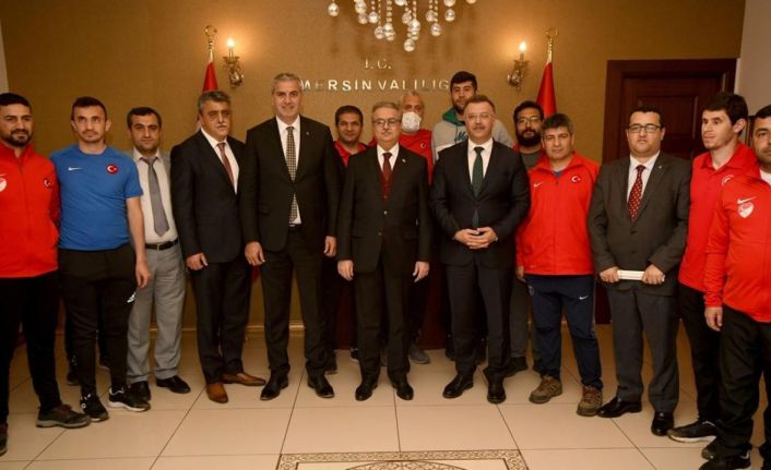 Vali Su, Türkiye Görme Engelliler B1 Futbol Milli Takımı sporcuları ile buluştu