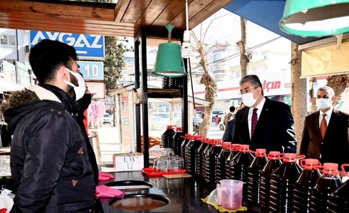 Vali Yılmaz: “Turkovac aşısını bekleyen vatandaşlarımızı aşı olmaya davet ediyorum”