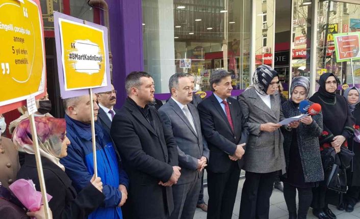 AK Parti İl Kadın Kollarından 8 Mart Dünya Kadınlar Günü kutlaması