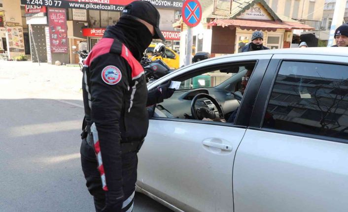 Antalya’da 958 polis ile ‘Huzurlu Sokaklar ve Terör Suçları Uygulaması’