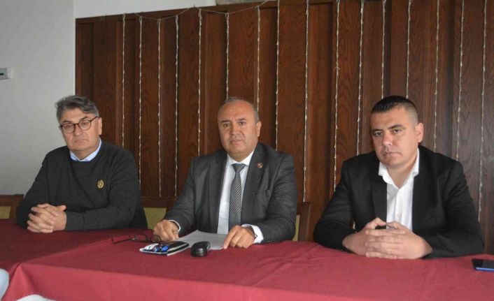 Ayvalık’ta CHP’den ihraç edilen 3 isim ilk kez konuştu