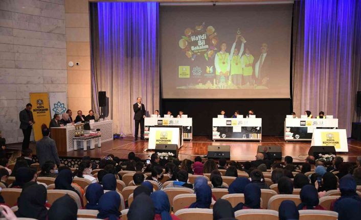 Başkan Altay “Haydi Bil Bakalım” finalinde öğrencilerin heyecanına ortak oldu