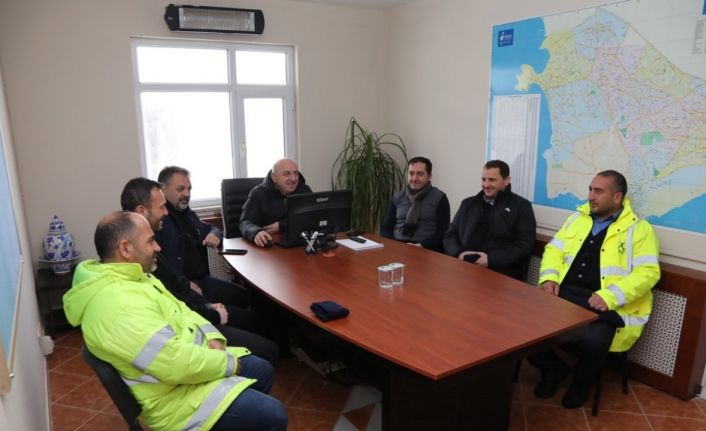 Başkan Bıyık, Koordinasyon Merkezi’nde çalışmaları takip etti