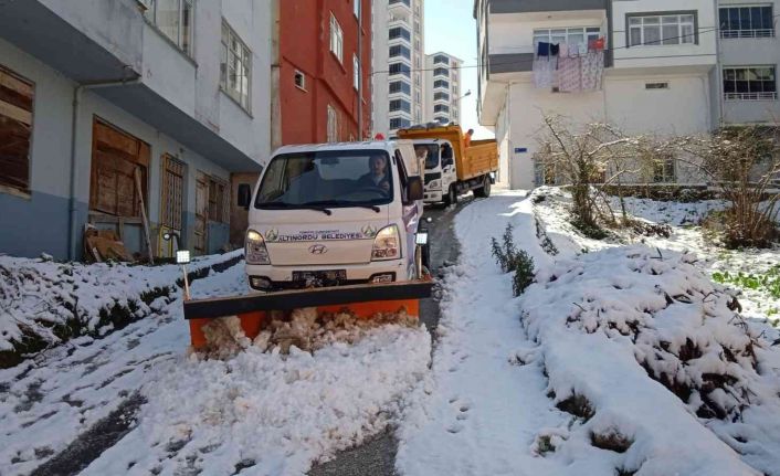 Başkan Tören: “Altınordu’da açılmadık yol bırakmamak adına çalışıyoruz”