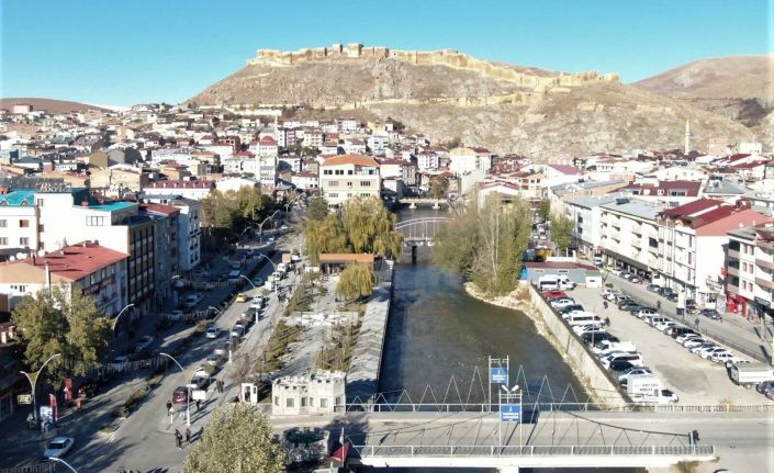 Bayburt’ta ihracat 128 dolar, ithalat 879 dolar olarak gerçekleşti