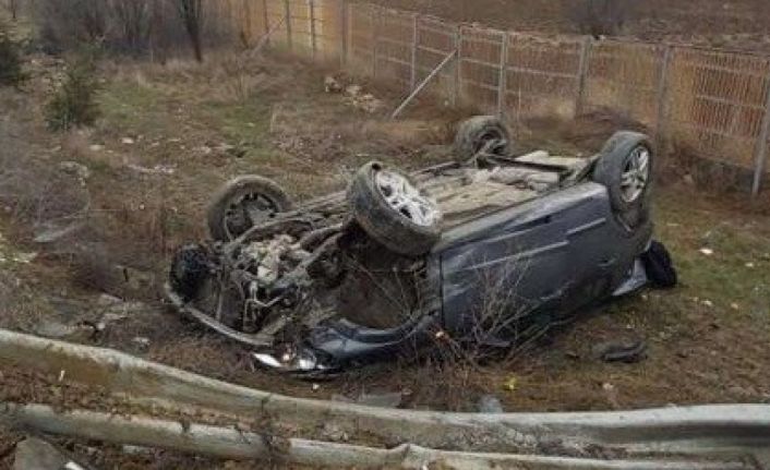 Bilecik’te otomobil şarampole uçtu: 5 yaralı