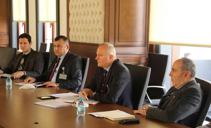 Büyükçekmece Belediyesi karla mücadele hazırlıklarını tamamladı