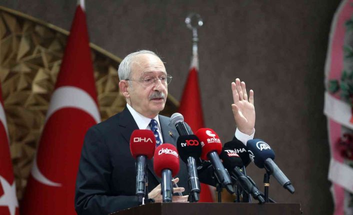 CHP lideri Kılıçdaroğlu: “Amirallere tek tek ulaşıp o bildiriyi yayımladıkları için teşekkür edilmesi gerekiyor”