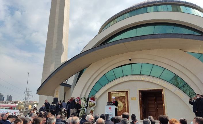 Diyanet İşleri Başkanı Erbaş: “Elhamdülillah ülkemizde 90 bin camide minareler yükselmektedir”