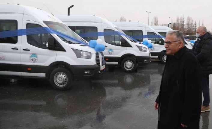 Engelsiz Yaşam Merkezi’ne 5 milyon TL’lik yeni araç desteği