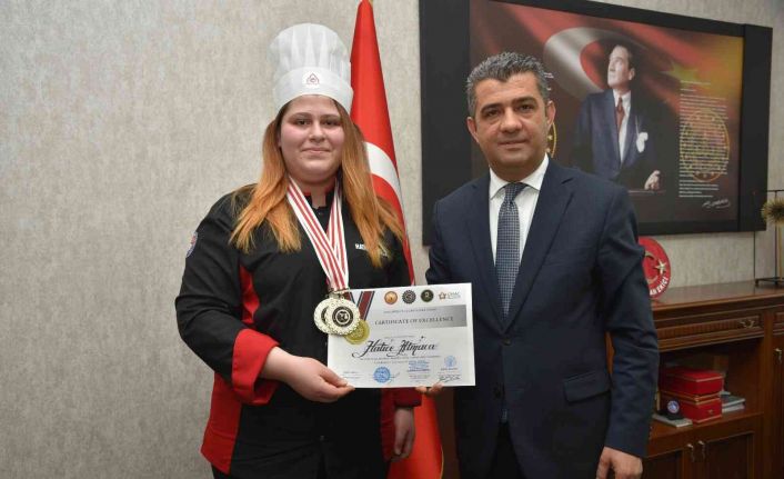 Genç aşçı uluslararası yarışmalarda 3 altın ve 1 gümüş madalya kazandı