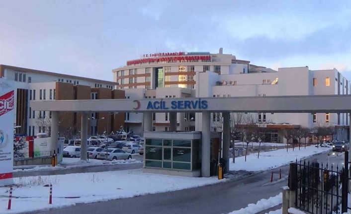 Genç hemşire doğuma 15 gün kala ikiz bebekleriyle birlikte hayatını kaybetti