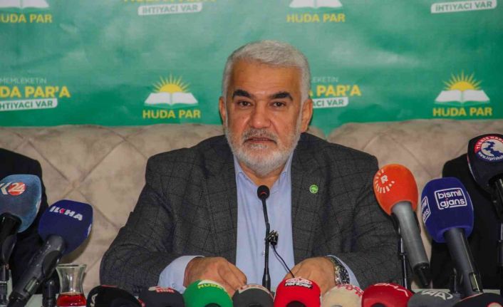HÜDA PAR lideri Yapıcıoğlu: “ABD bu savaşın çıkmasını istedi ve Ukrayna’yı Rusya’ya yem yaptı"