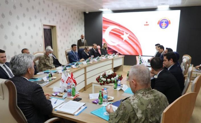 İl Güvenlik ve Asayiş Koordinasyon Toplantısı ile Kaymakamlar Toplantısı düzenlendi