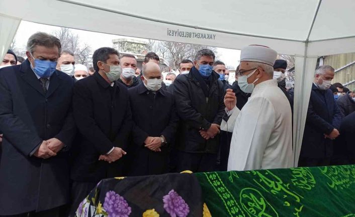 Kazada hayatını kaybeden liseli Sibel’e gözyaşları içinde veda