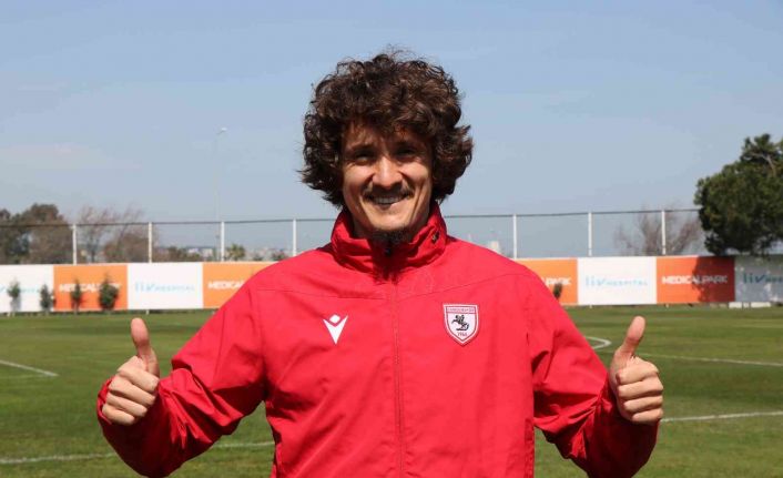 Osman Çelik: “3 şampiyonluğum var, 4.’sünü Samsunspor’da yaşamak istiyorum"