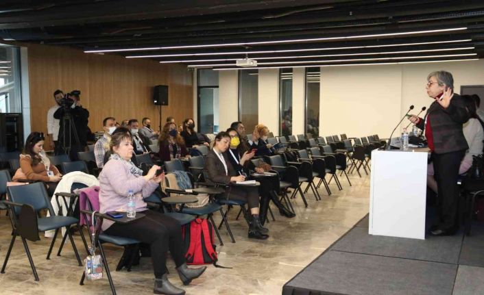 Prof. Torlak: "Kentler ve evler home ofislere göre şekillenecek"