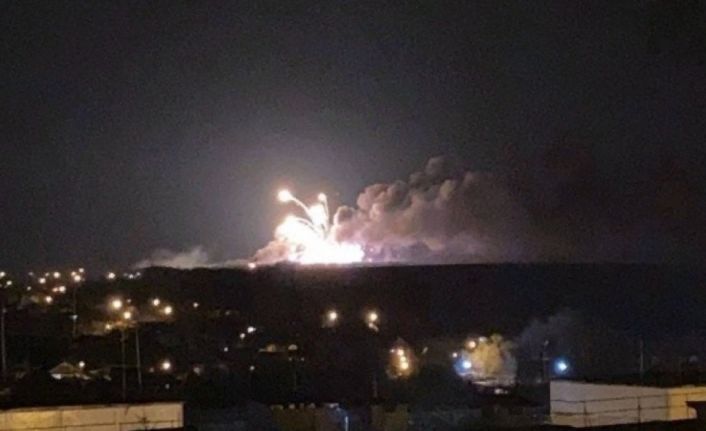 Rusya’nın Ukrayna sınırında Rus ordusuna ait mühimmat deposu patladı: 4 yaralı