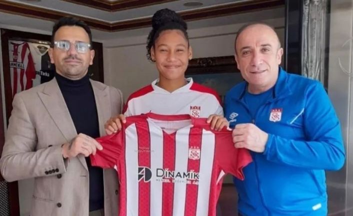 Sivasspor Kadın Futbol Takımı’na Nikaragualı transfer!