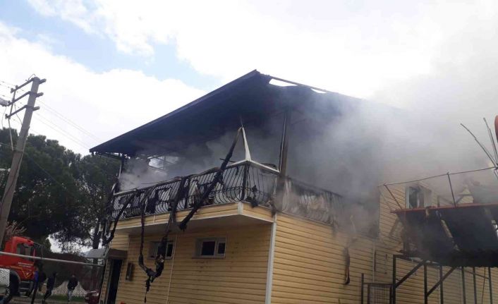 Spor tesisinde çıkan yangın korkuttu