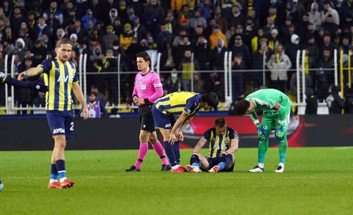 Spor Toto Süper Lig: Fenerbahçe: 2 - Konyaspor: 1 (Maç sonucu)
