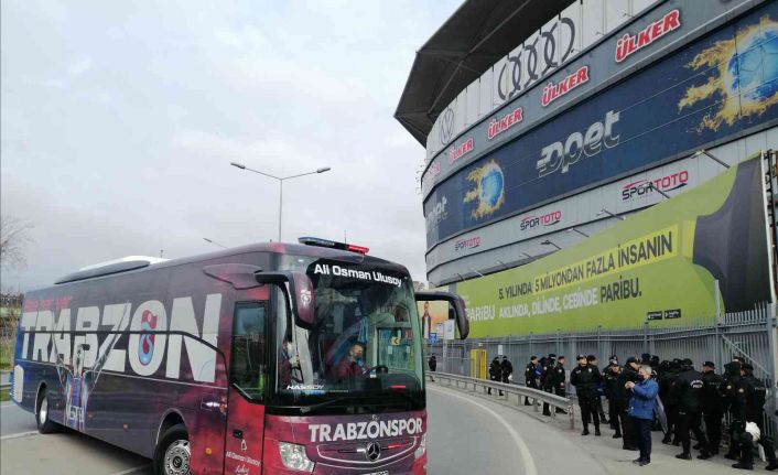 Trabzonspor, Kadıköy’e geldi