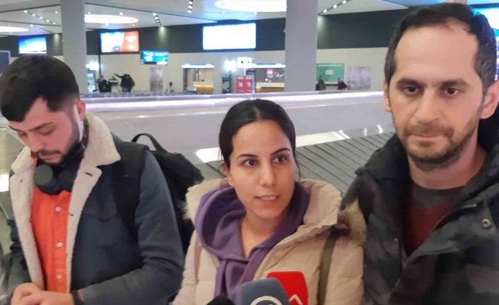 Ukrayna’da yaşanan savaştan kaçan Türk vatandaşları yurda dönmeye devam ediyor