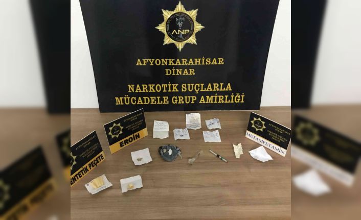 Uyuşturucu satıcısı üzerinde isim ve para listesinin bulunduğu çizelgeyle yakalandı